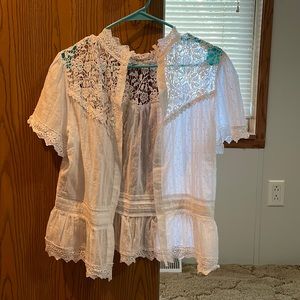 White lace button up white